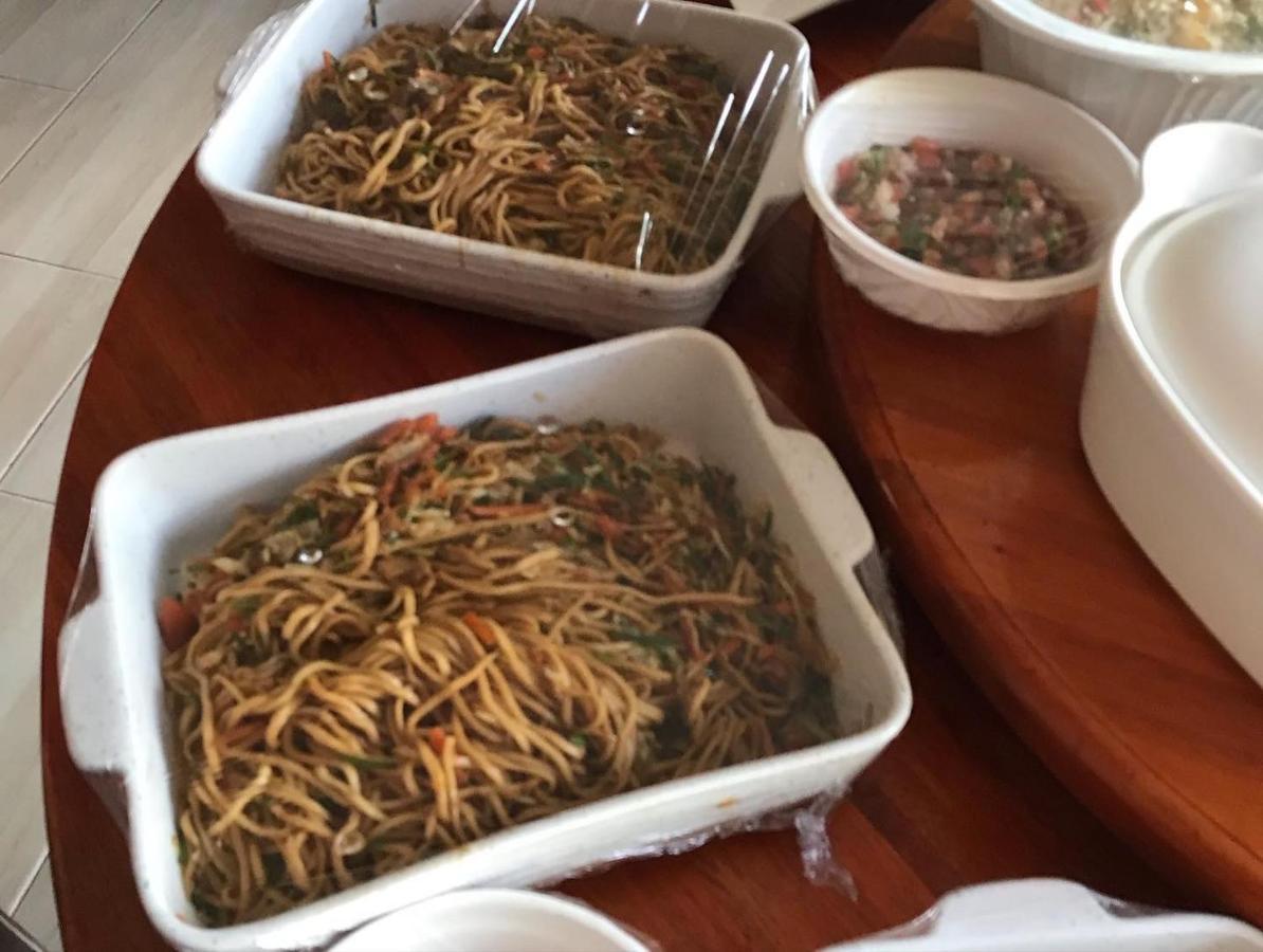 Otentik Guesthouse 음바바네 외부 사진